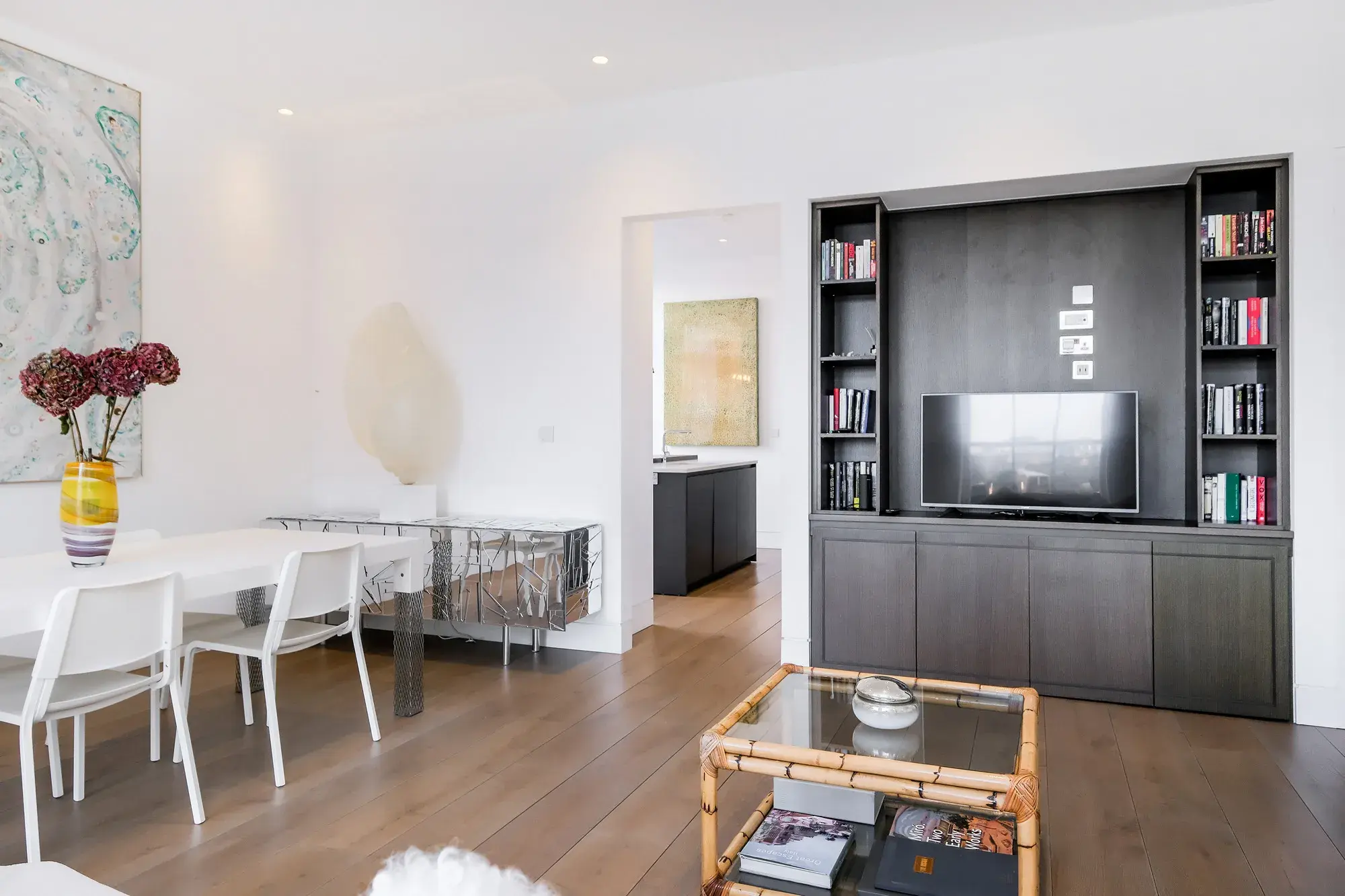 The Lanterns, holiday apartment in Battersea, London