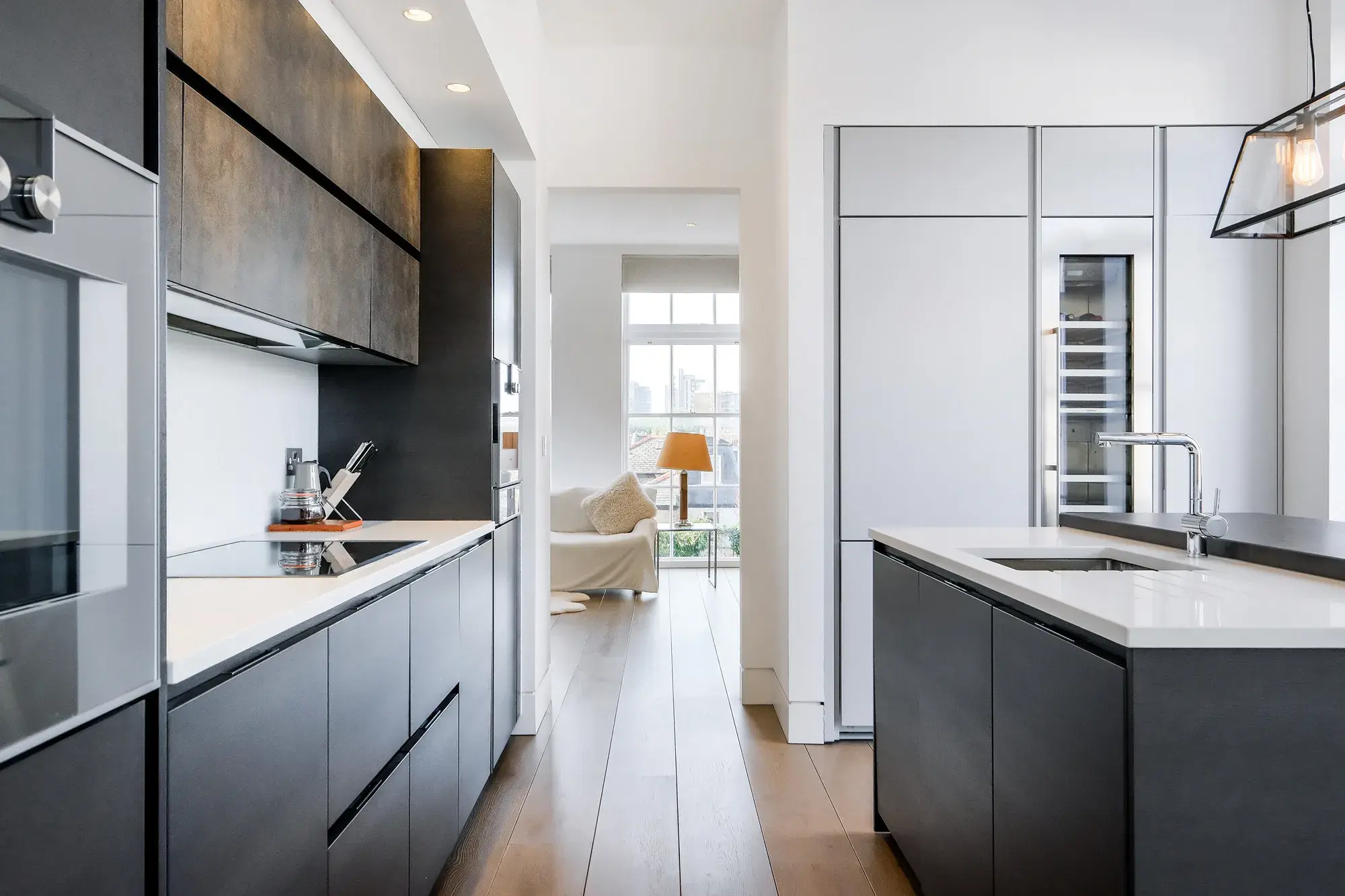 The Lanterns, holiday apartment in Battersea, London