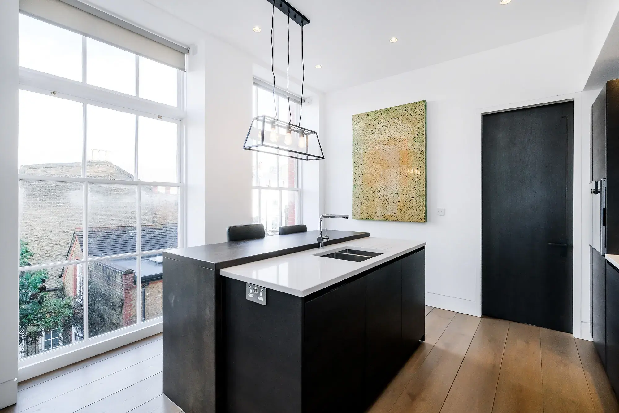 The Lanterns, holiday apartment in Battersea, London