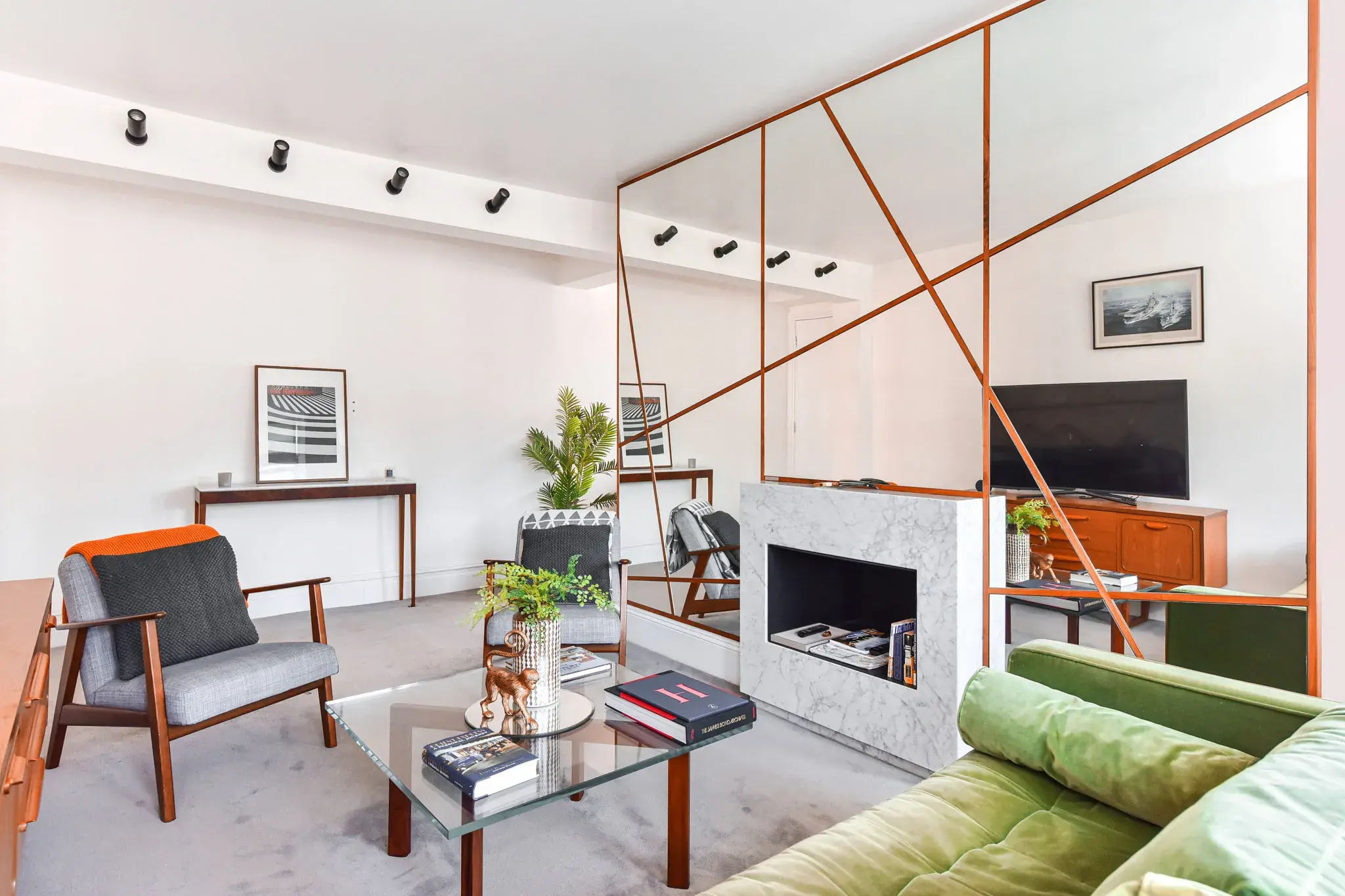 Iverna Court, holiday apartment in Kensington, London