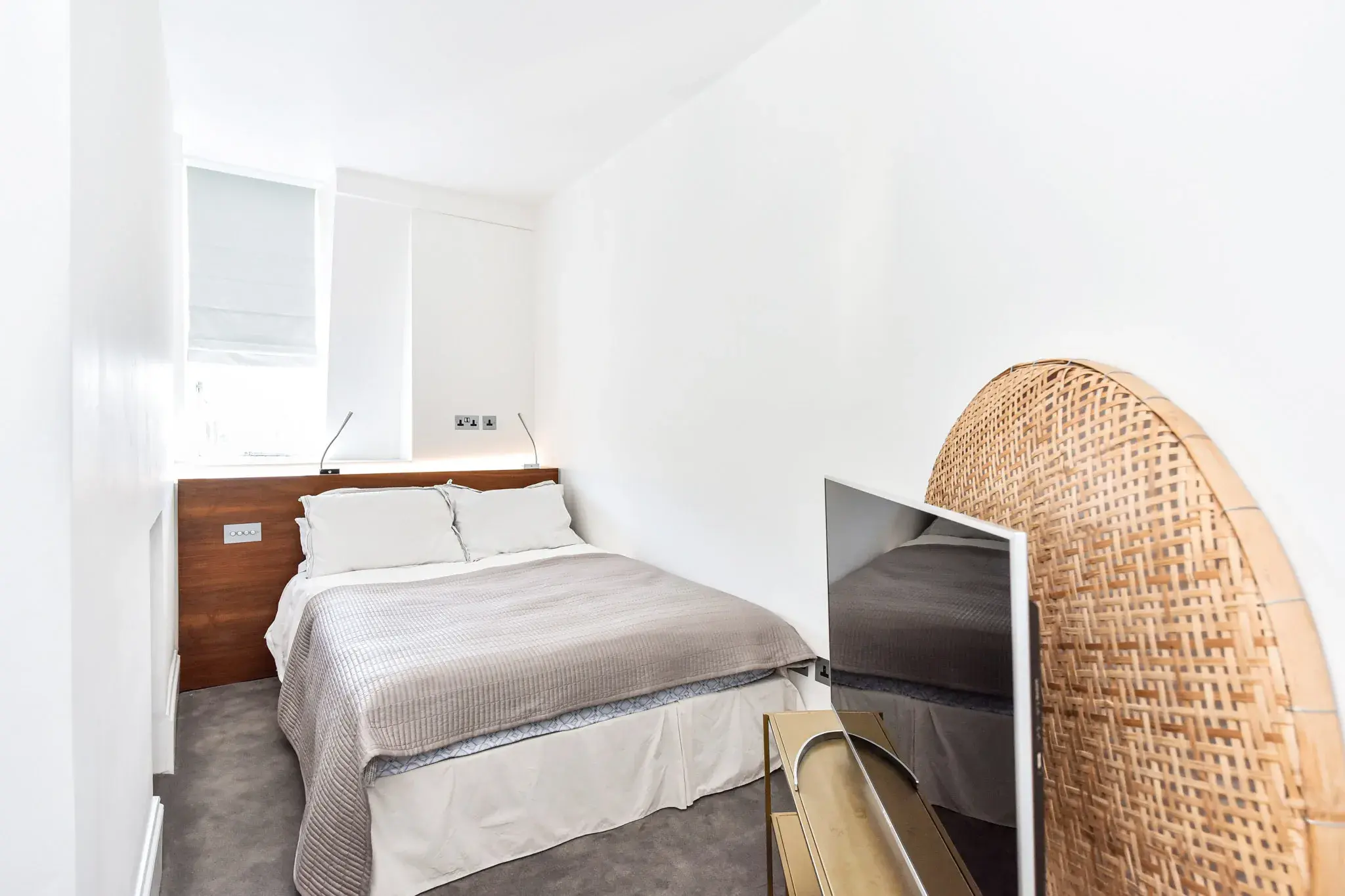 Iverna Court, holiday apartment in Kensington, London