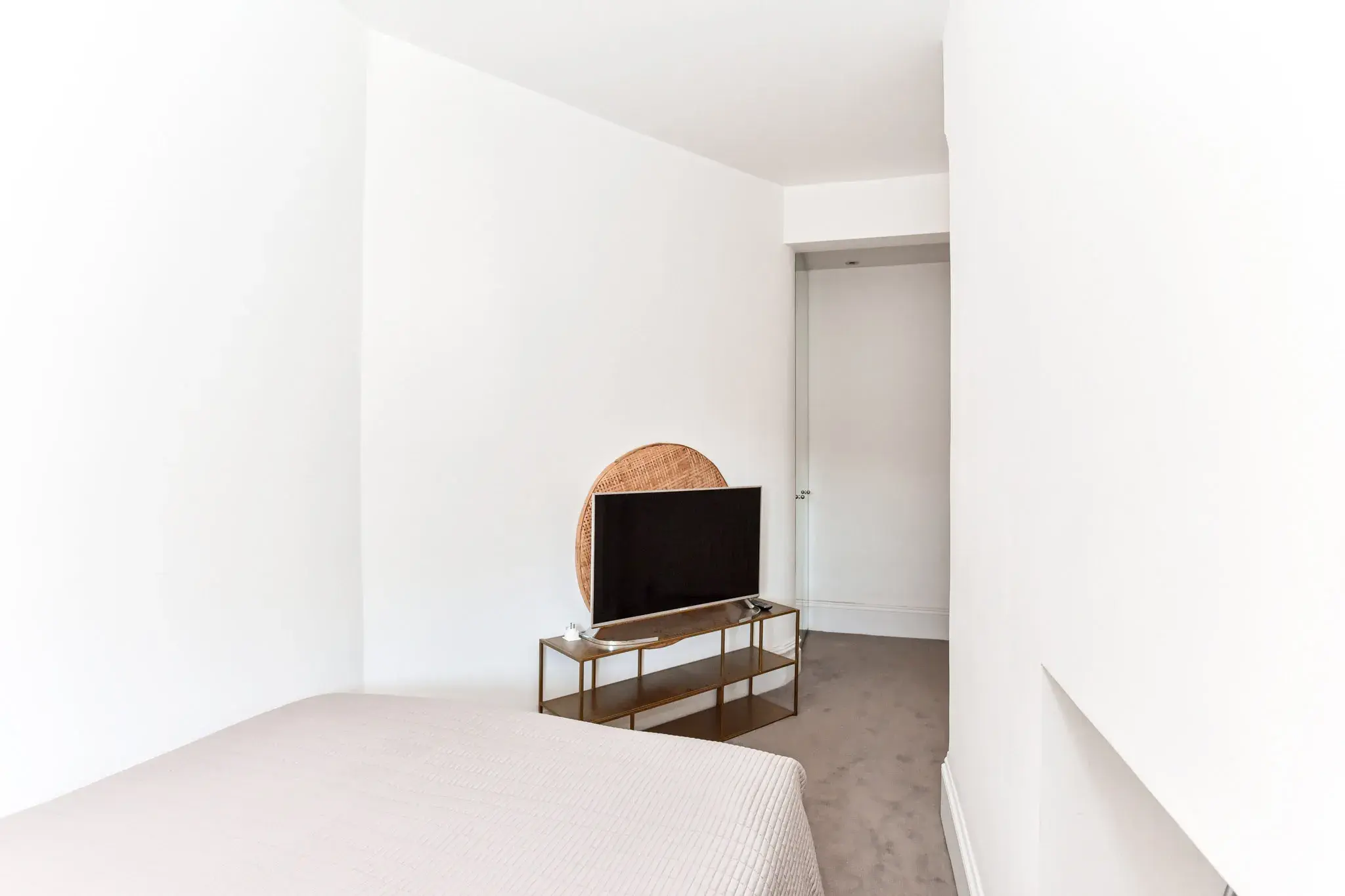 Iverna Court, holiday apartment in Kensington, London