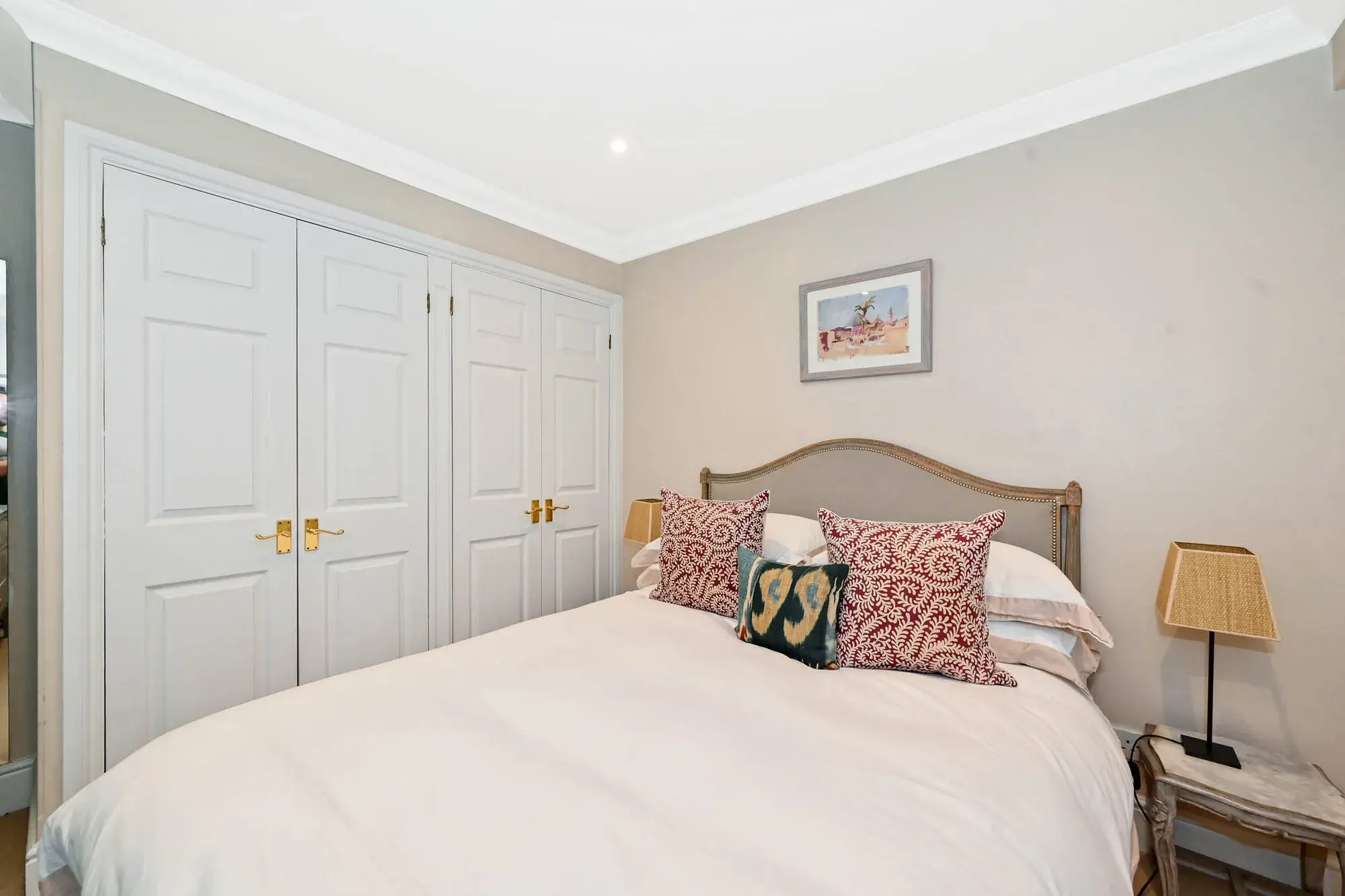 Parkgate Road, holiday apartment in Battersea, London