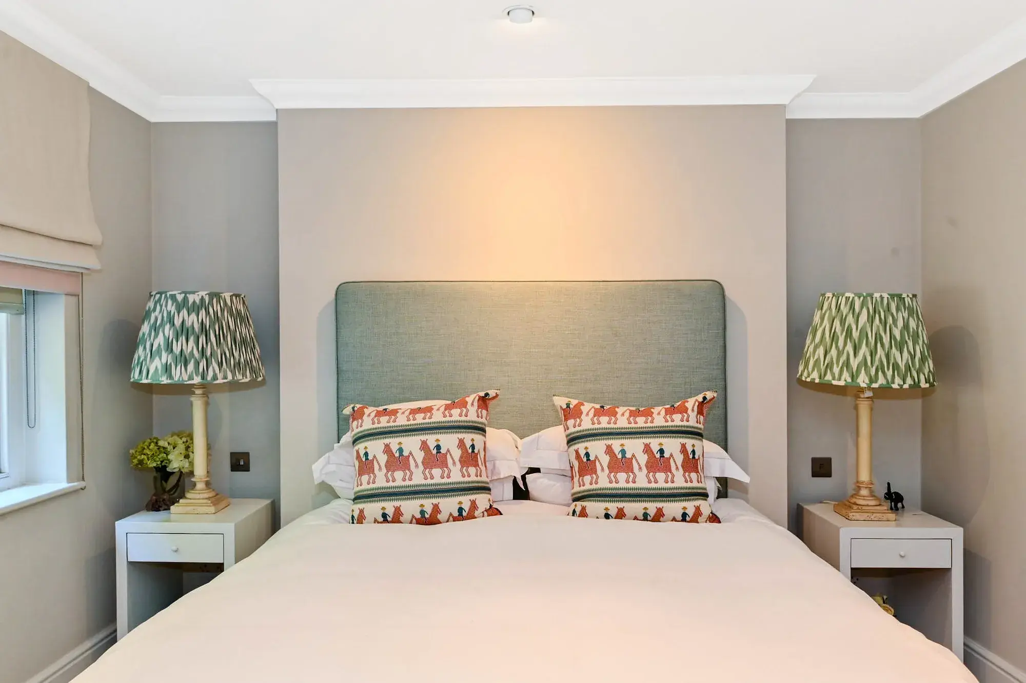 Parkgate Road, holiday apartment in Battersea, London