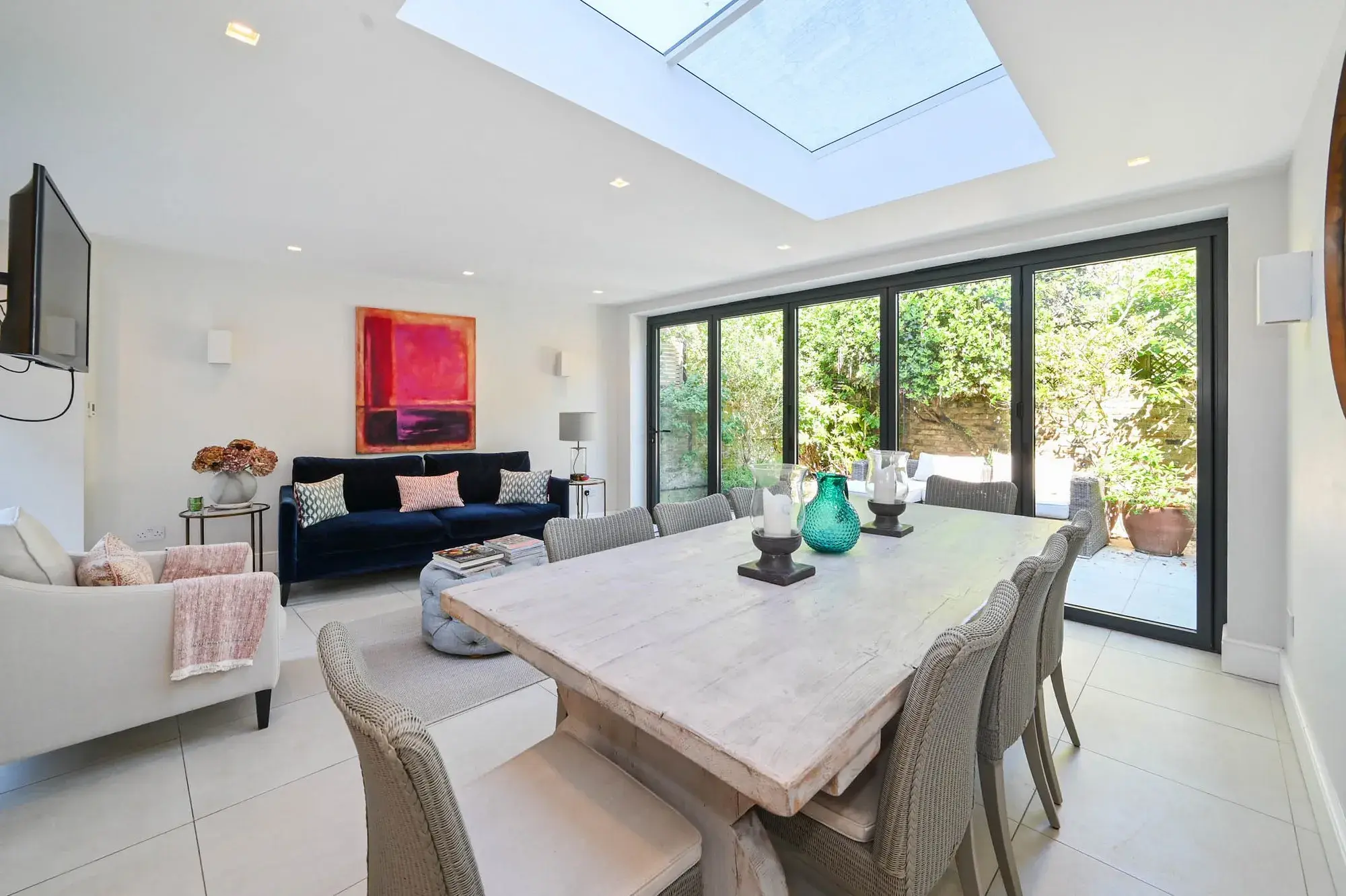 Parkgate Road, holiday apartment in Battersea, London