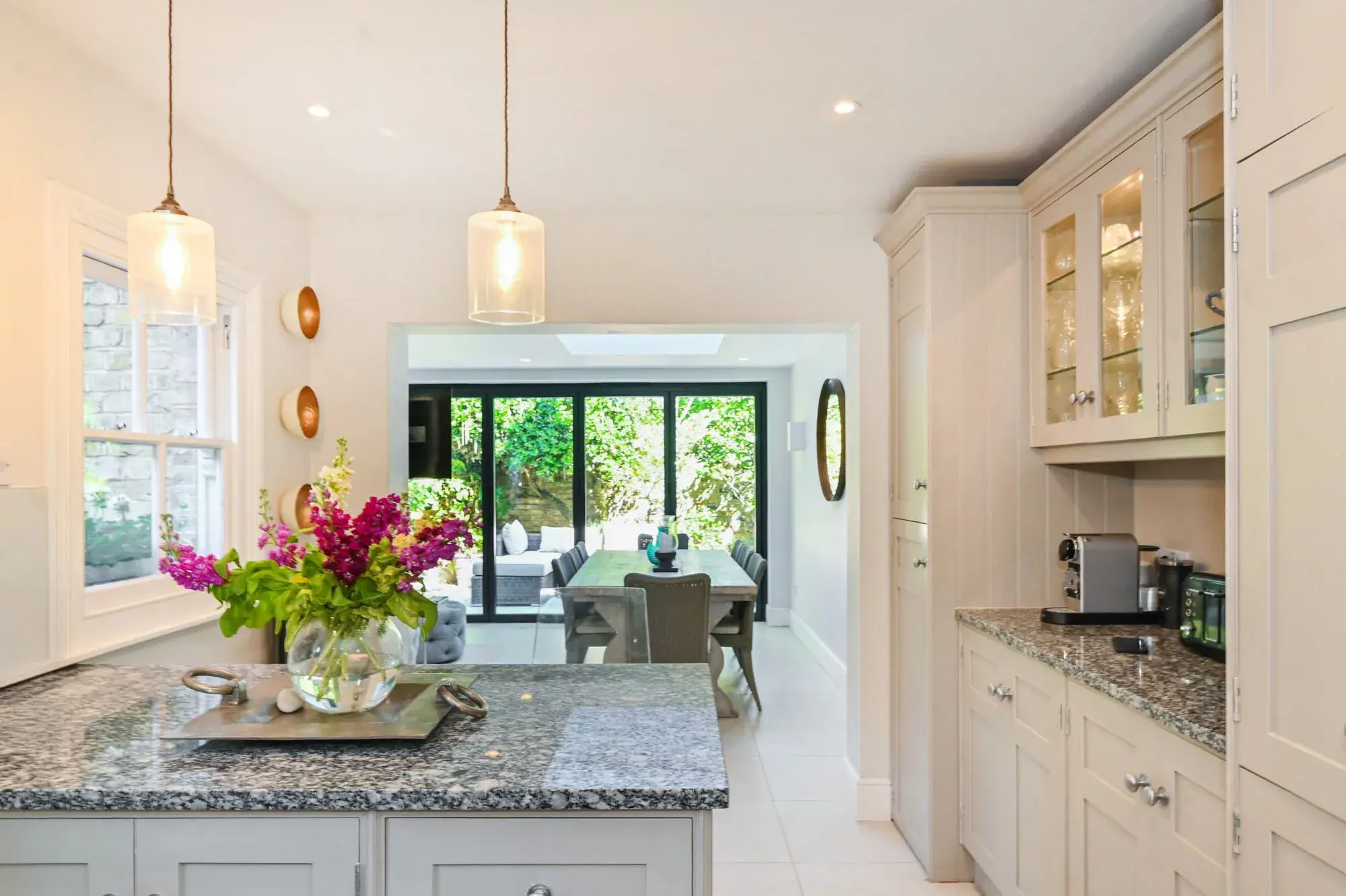 Parkgate Road, holiday apartment in Battersea, London