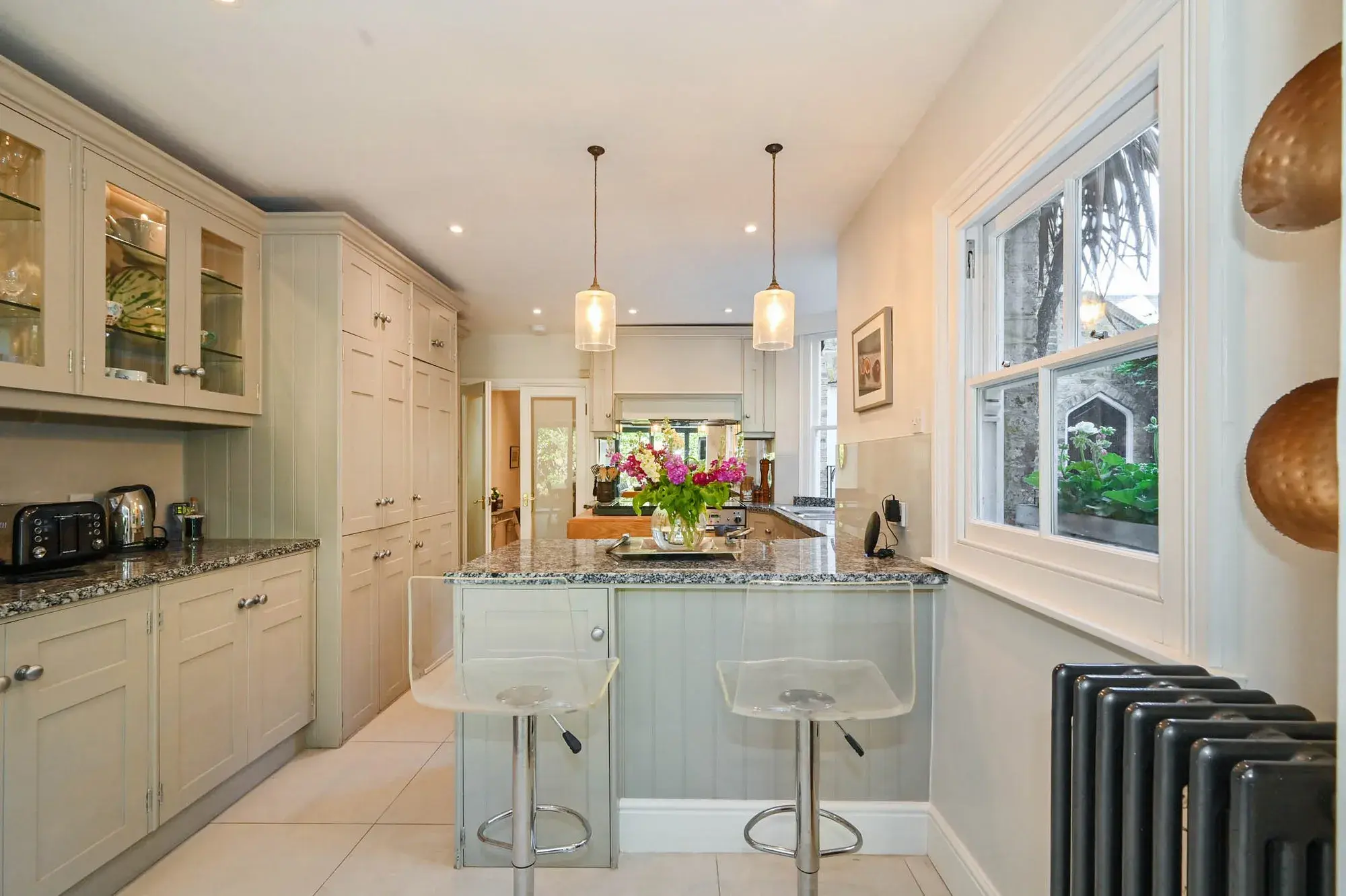 Parkgate Road, holiday apartment in Battersea, London