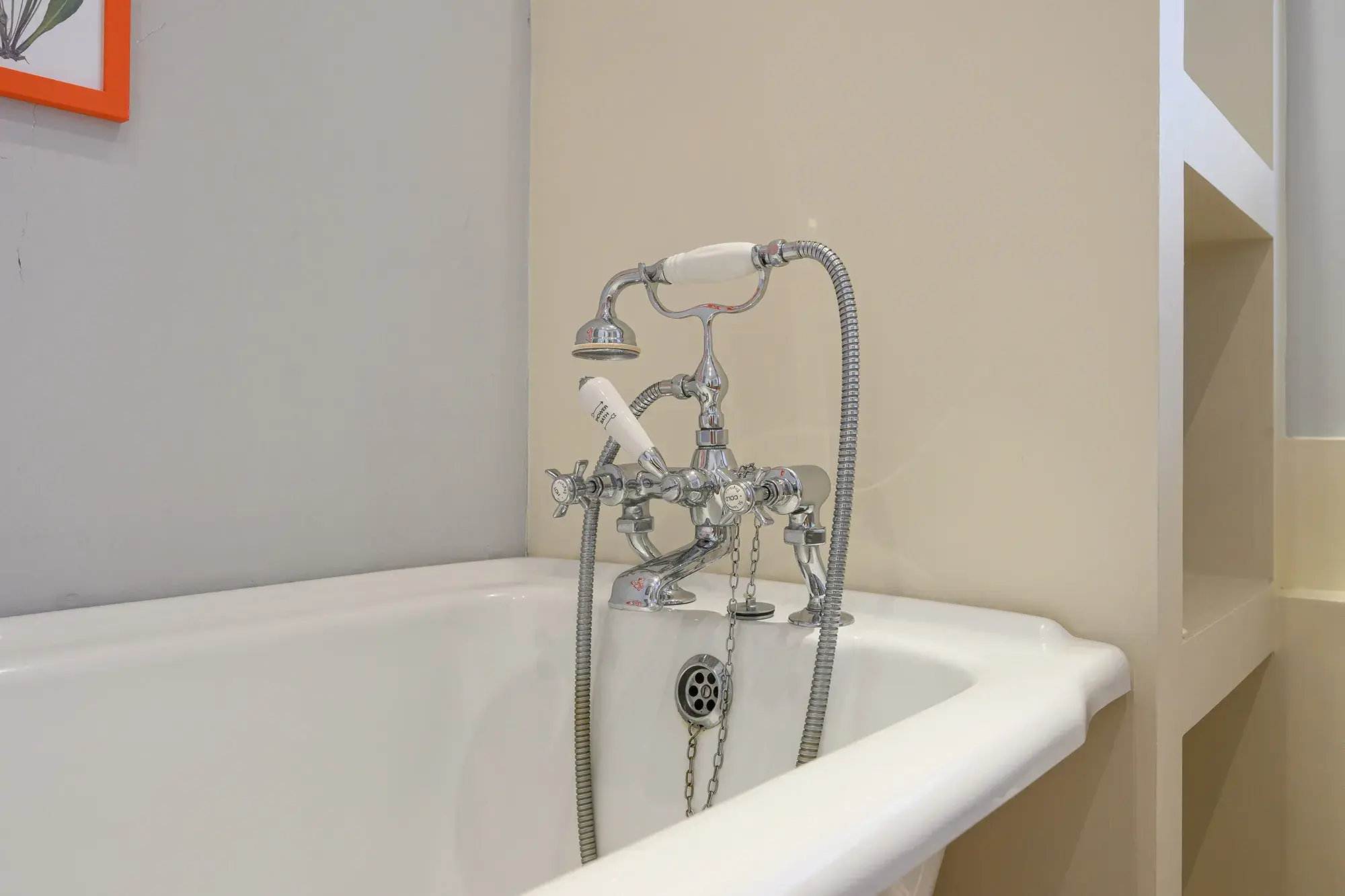 Westmoreland Terrace, holiday apartment in Pimlico, London
