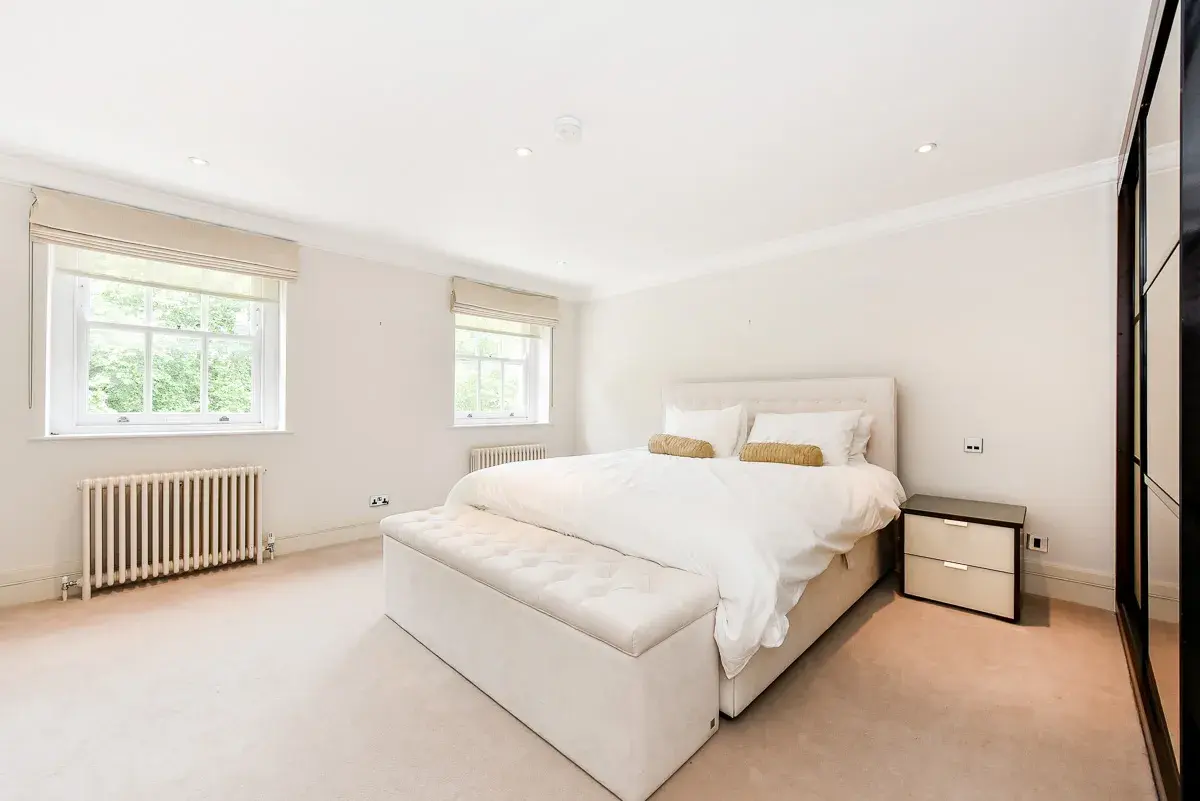 Lowndes Square, holiday apartment in Knightsbridge, London