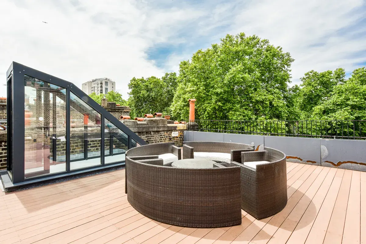 Lowndes Square, holiday apartment in Knightsbridge, London