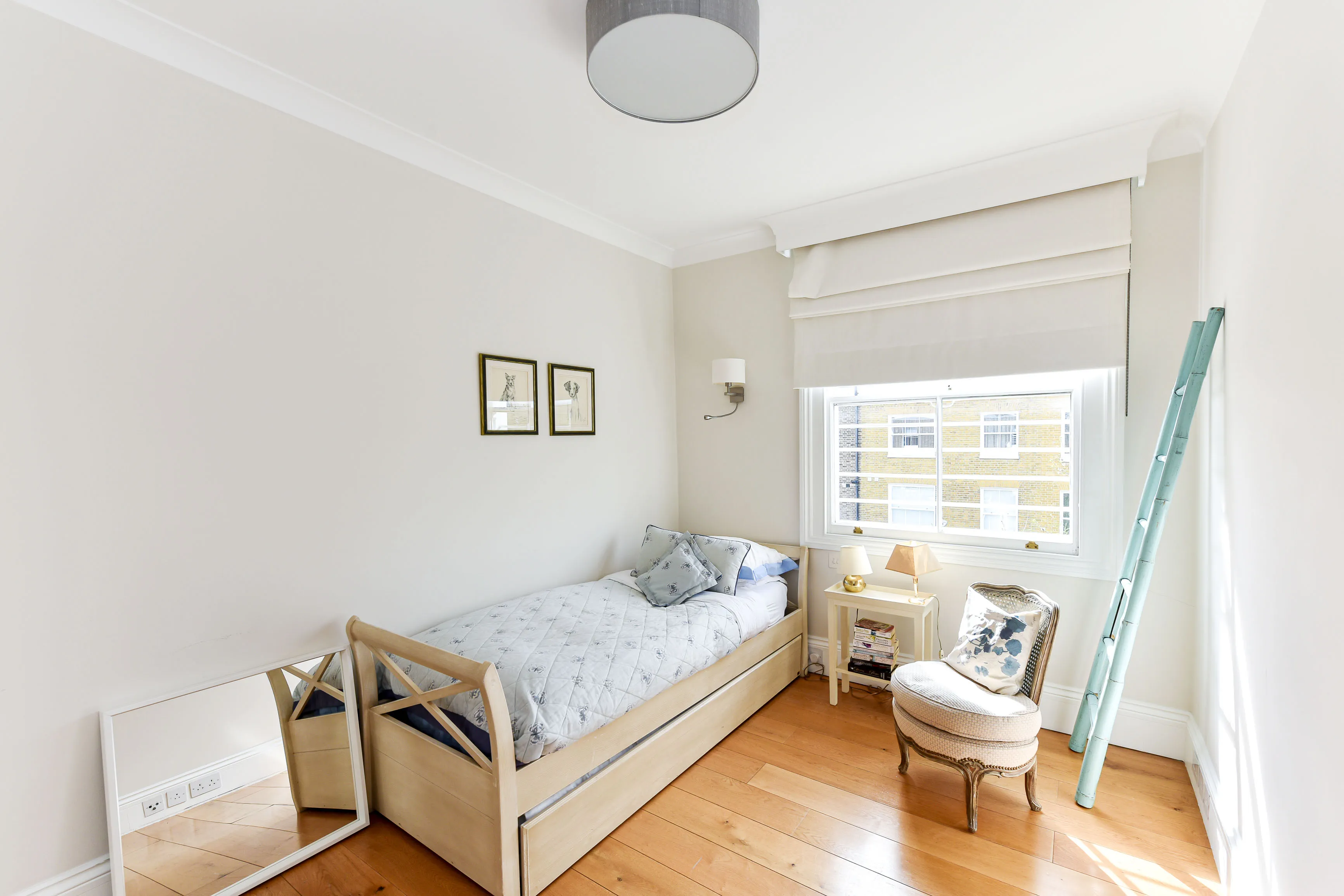 Palace Gardens Terrace