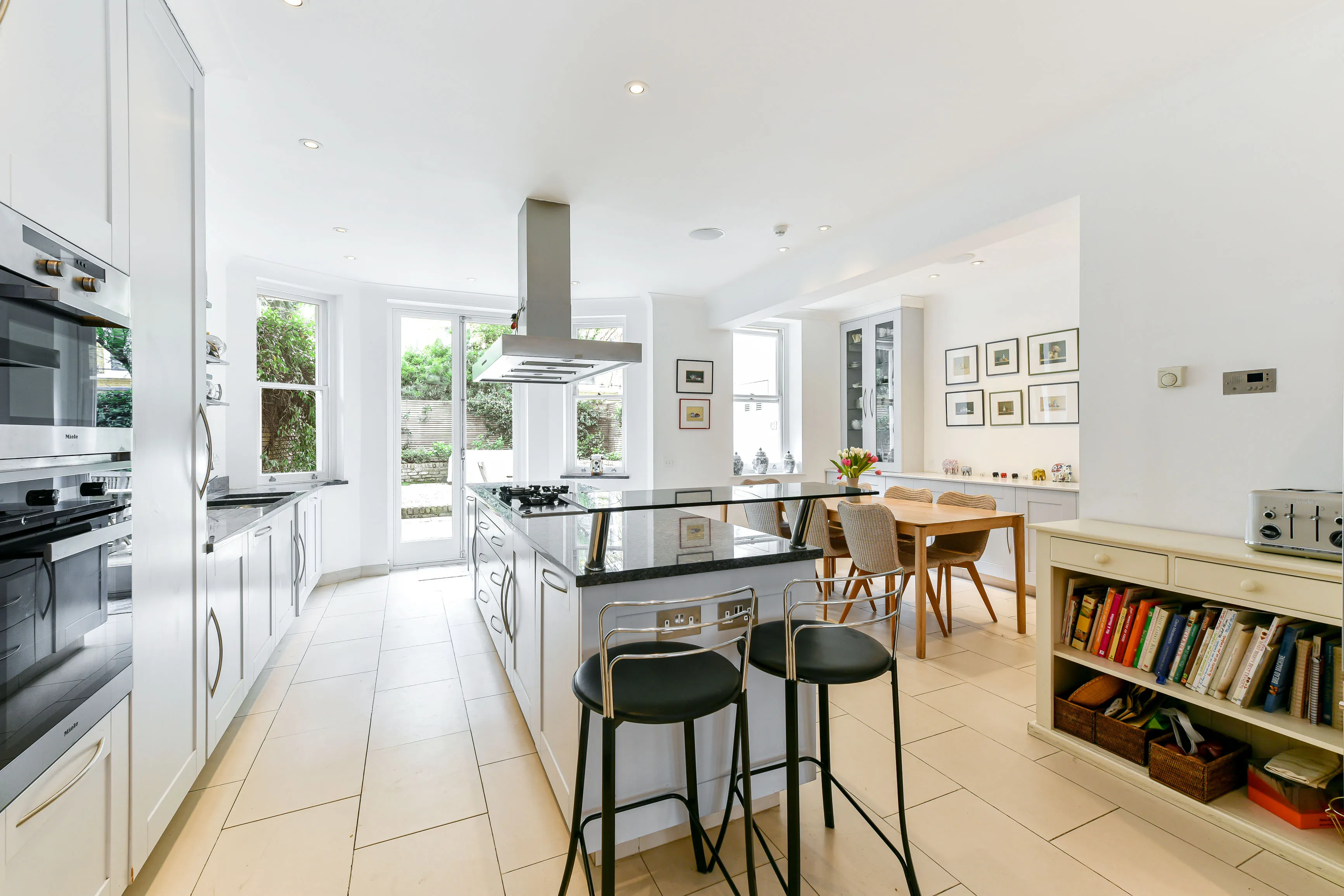 Palace Gardens Terrace