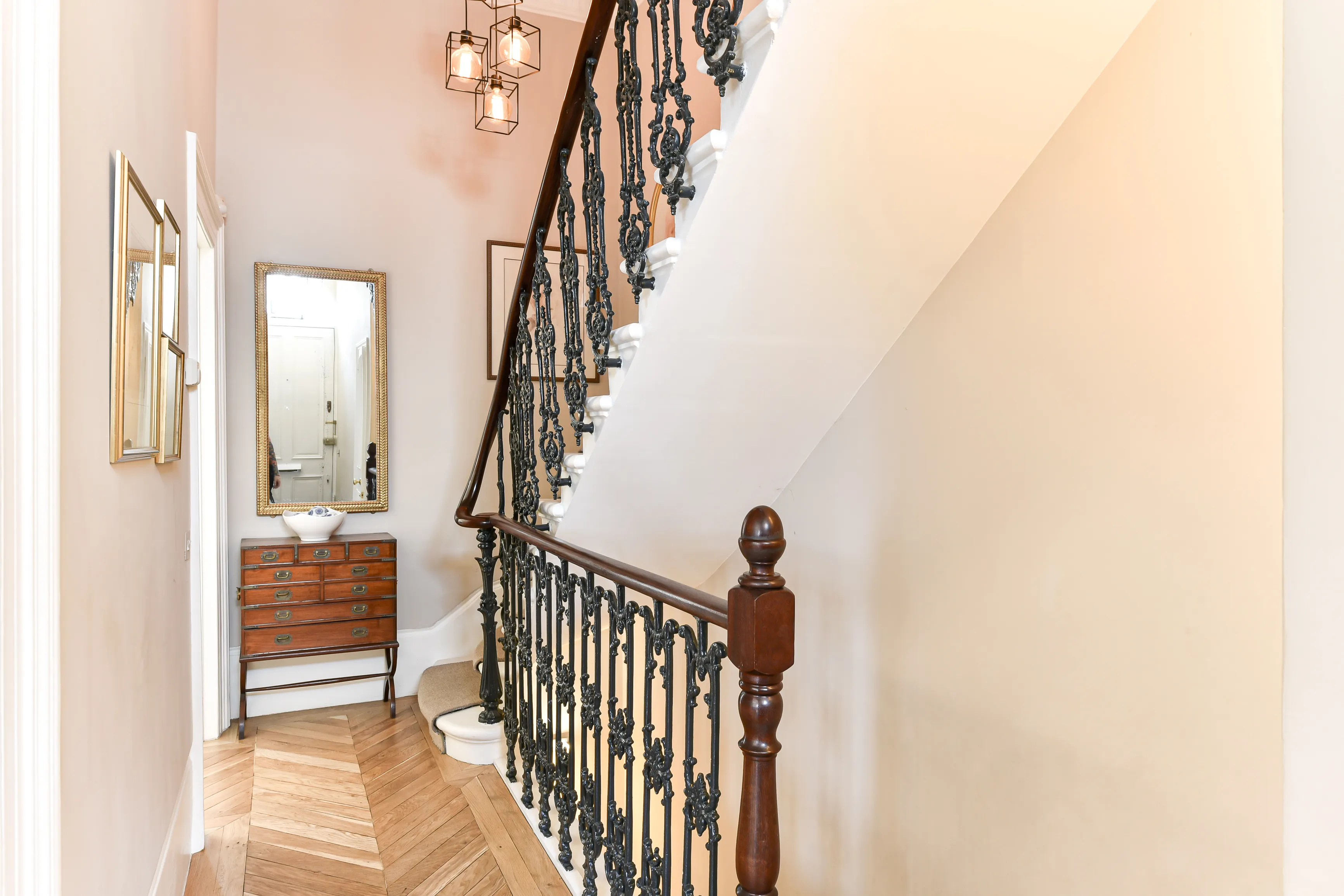 Palace Gardens Terrace