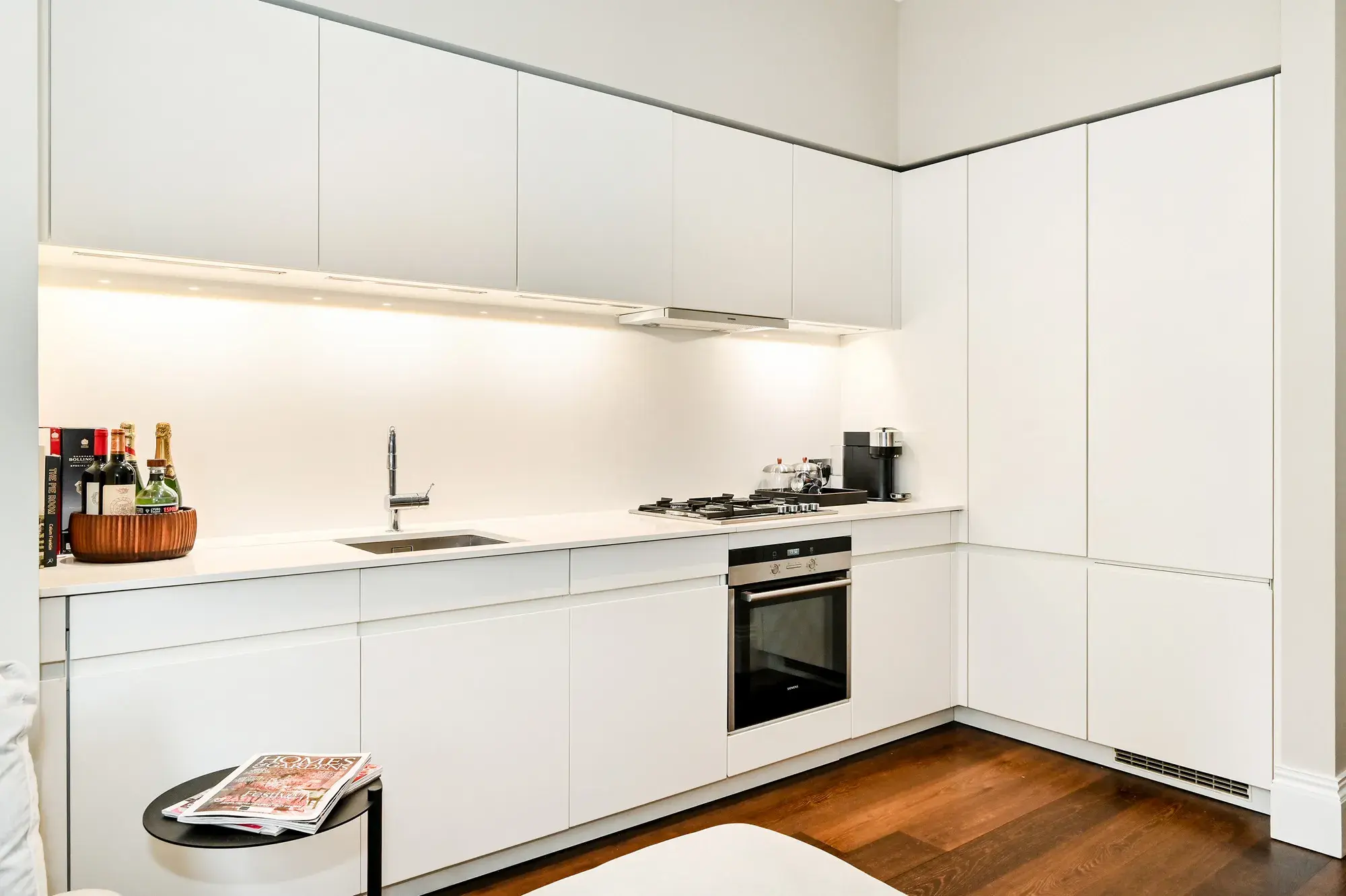 Lower Sloane Street, holiday apartment in Chelsea, London