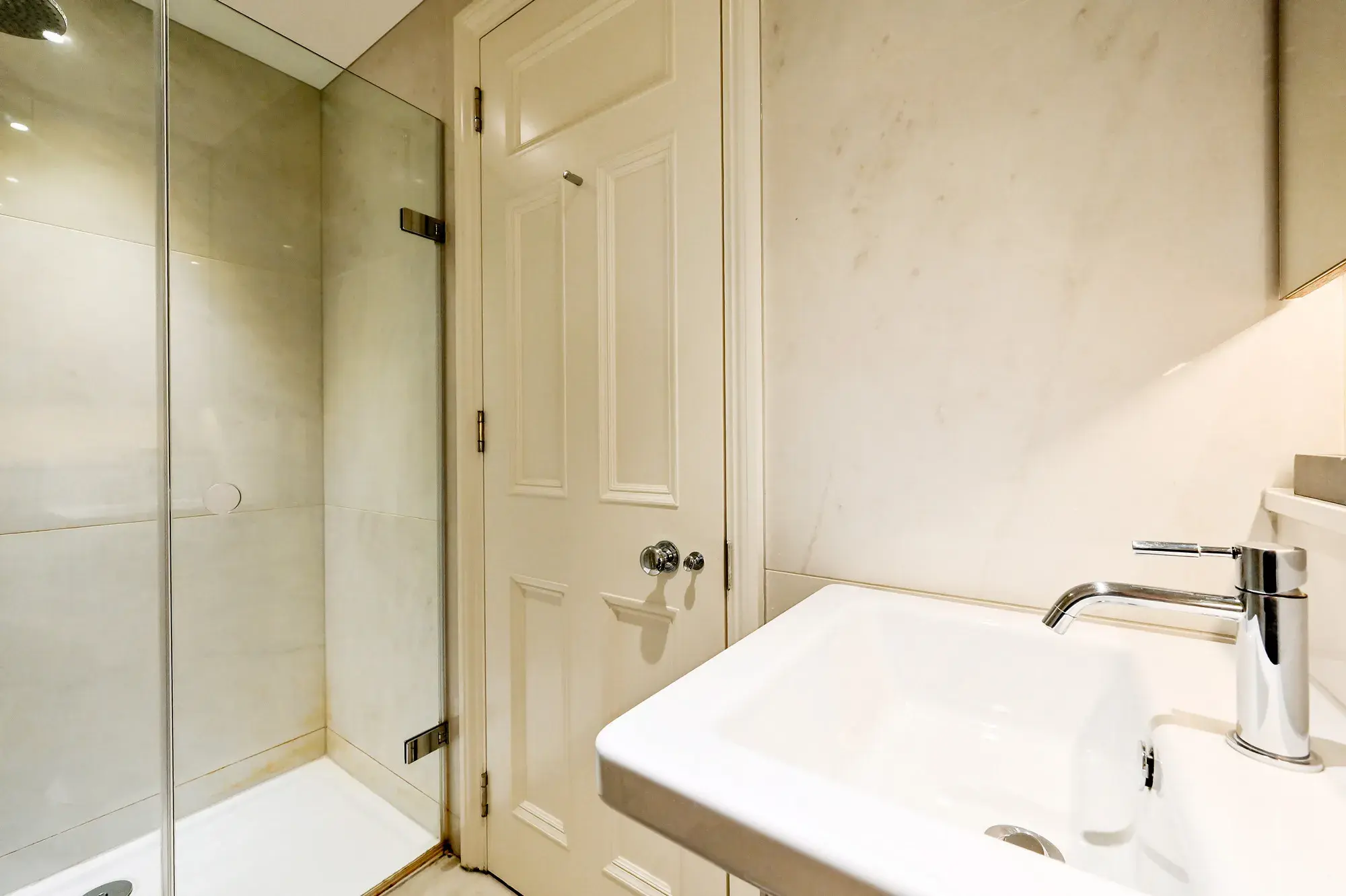 Lower Sloane Street, holiday apartment in Chelsea, London