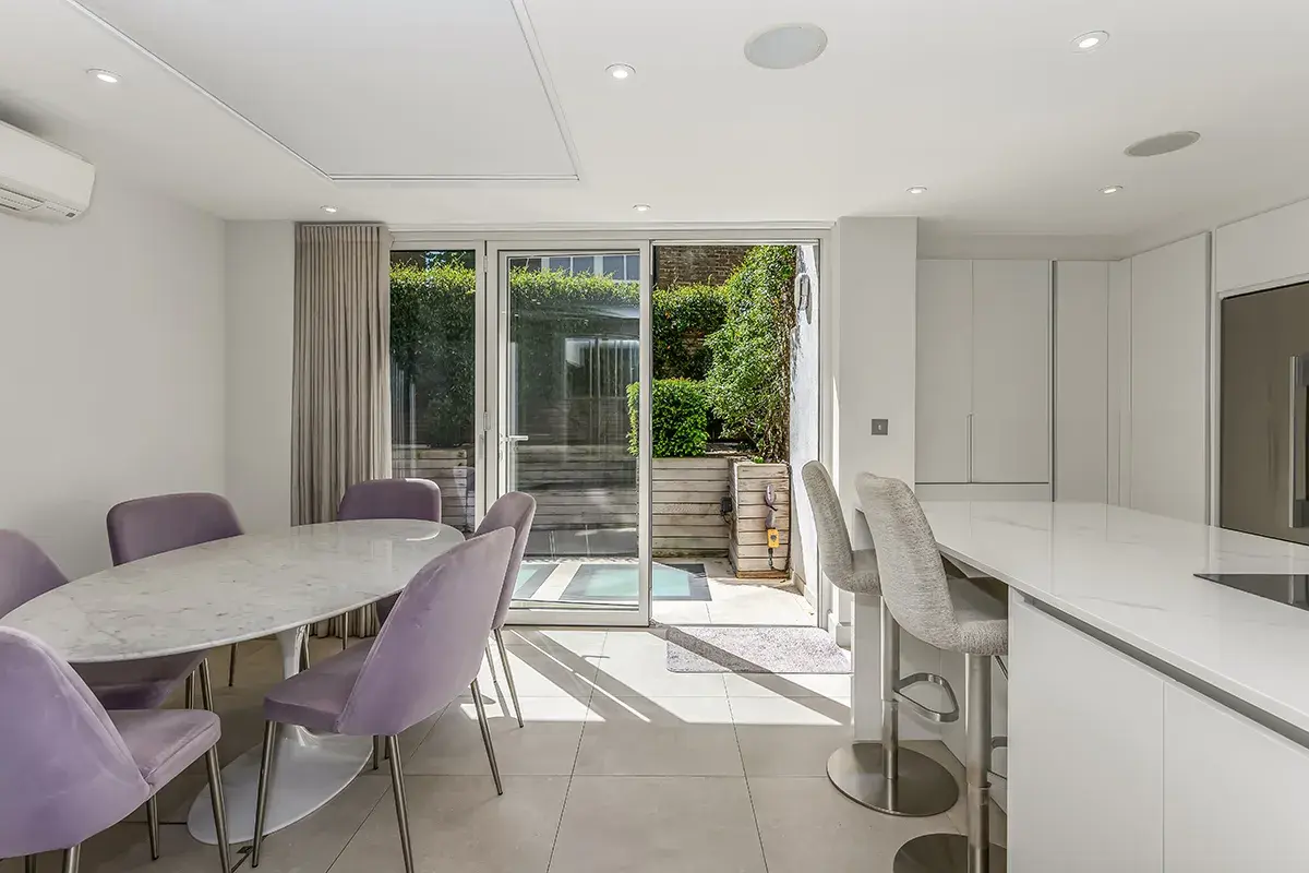 Campden Hill Gardens II, holiday home in Kensington, London