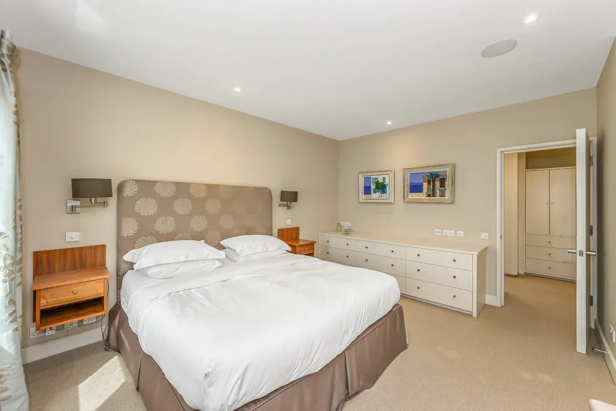 Campden Hill Gardens II, holiday home in Kensington, London