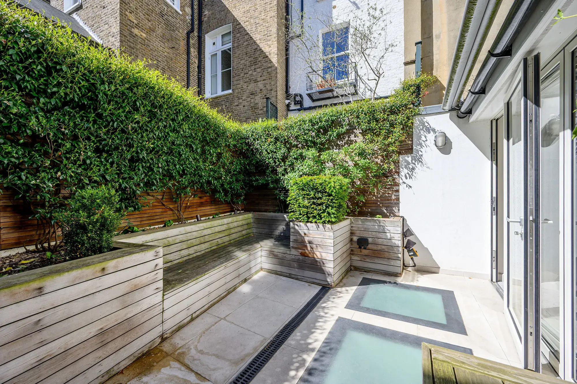 Campden Hill Gardens II, holiday home in Kensington, London