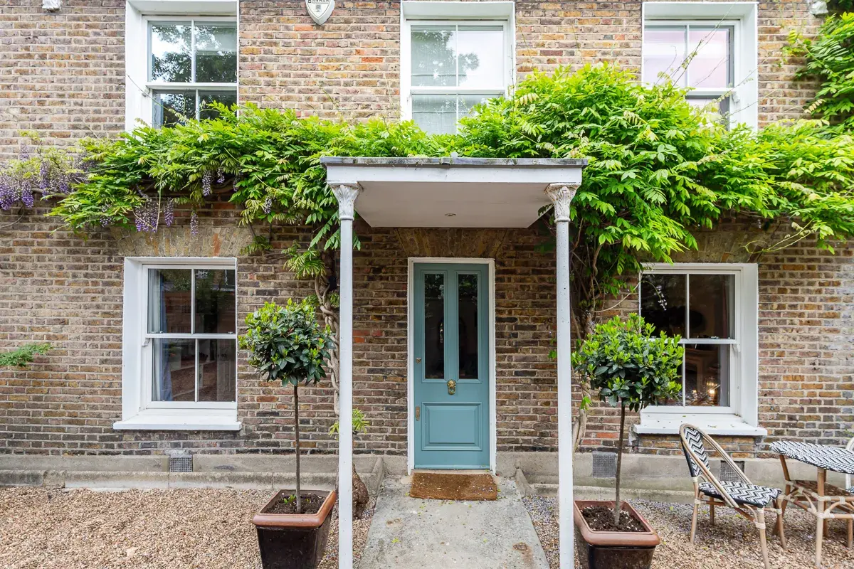 South Black Lion Lane, holiday home in Hammersmith, London