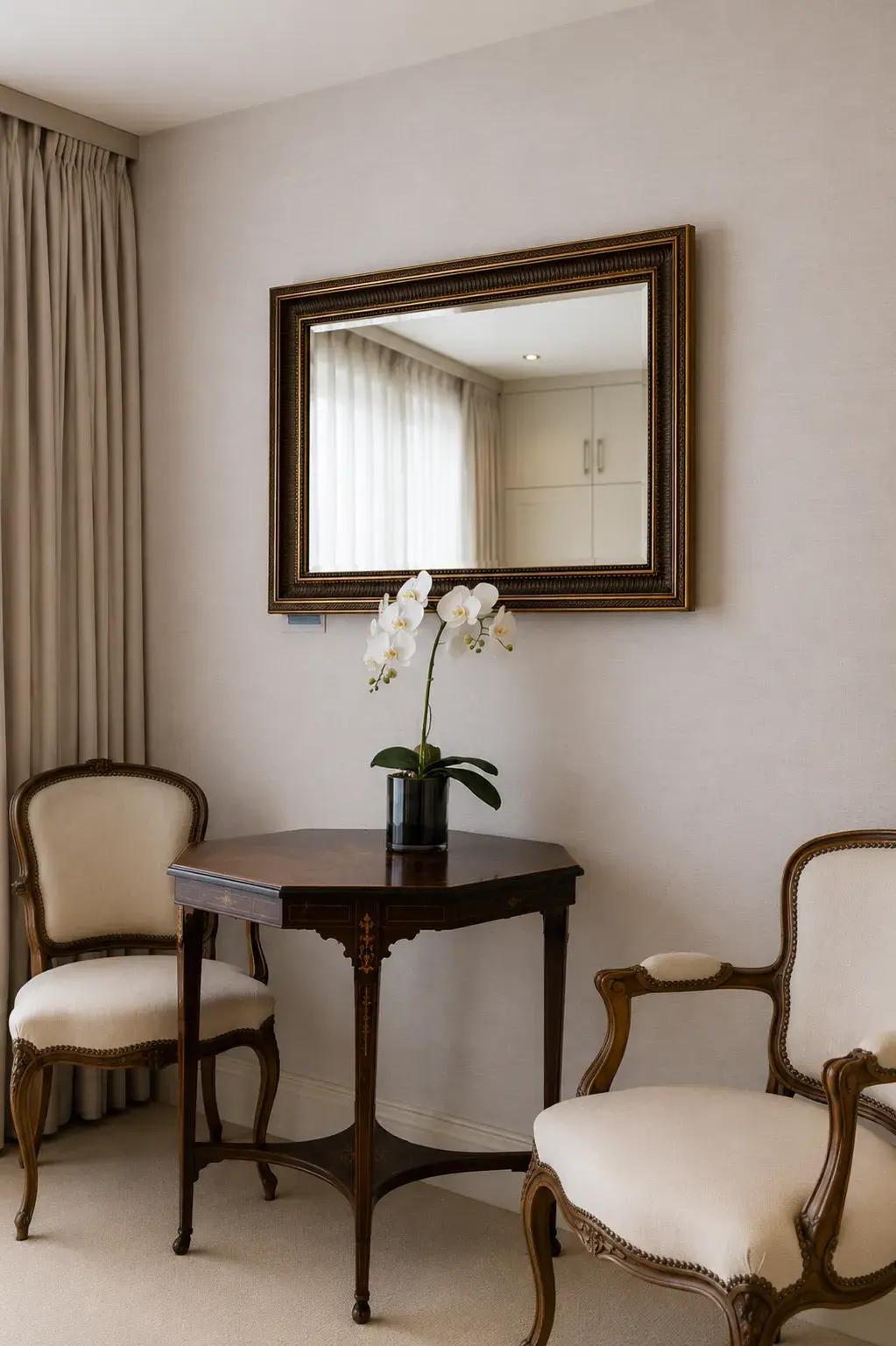 Cadogan Place, holiday apartment in Belgravia, London