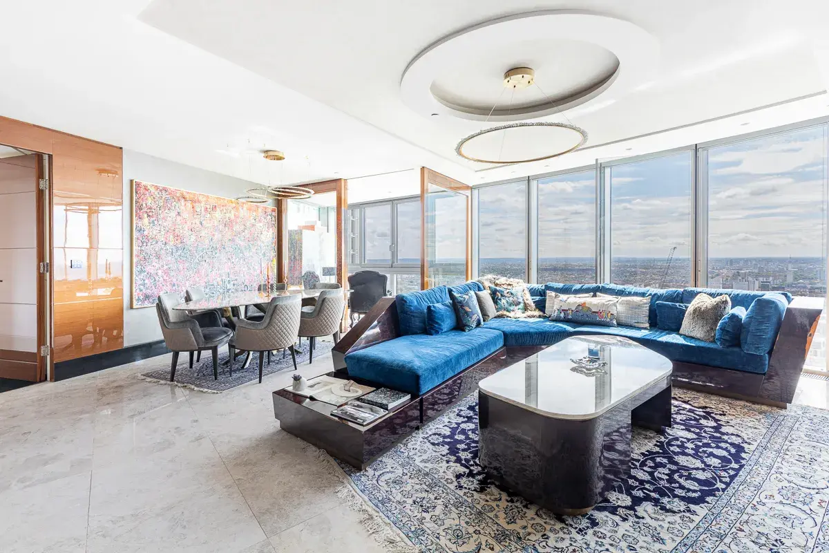 St George Wharf , holiday apartment in Area, London