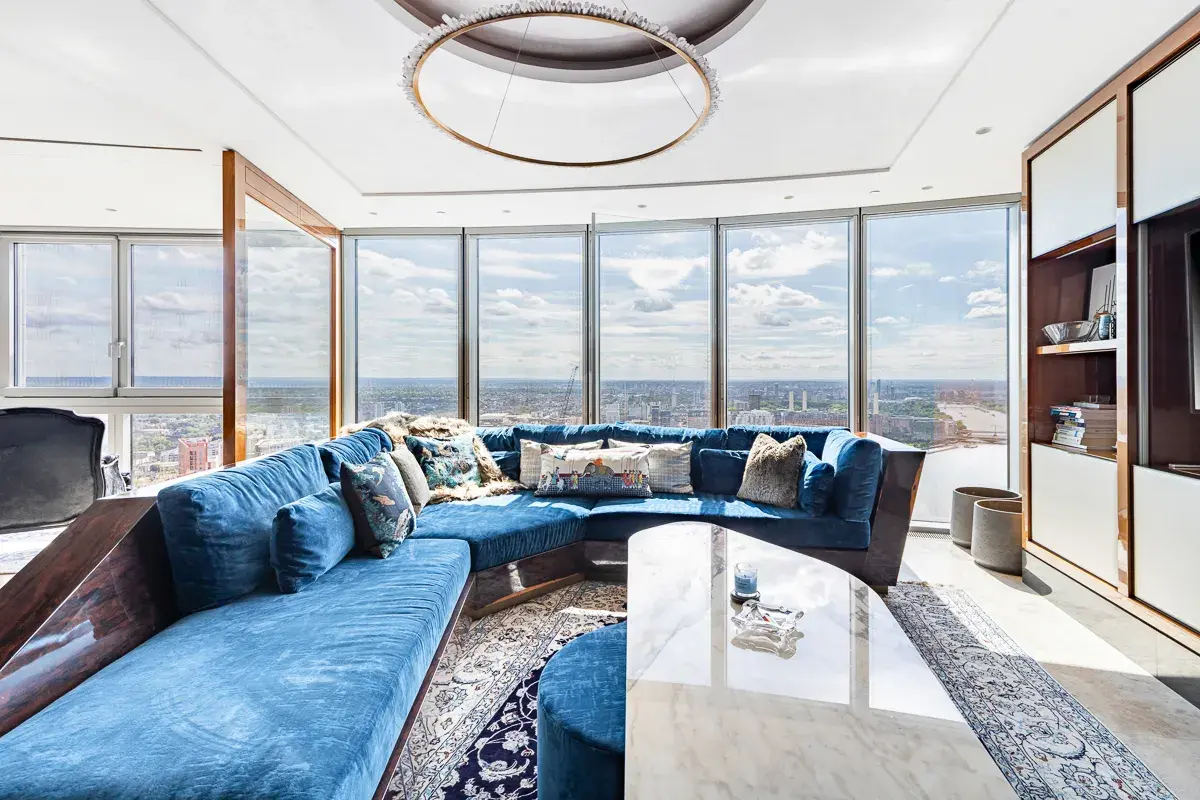 St George Wharf , holiday apartment in Area, London