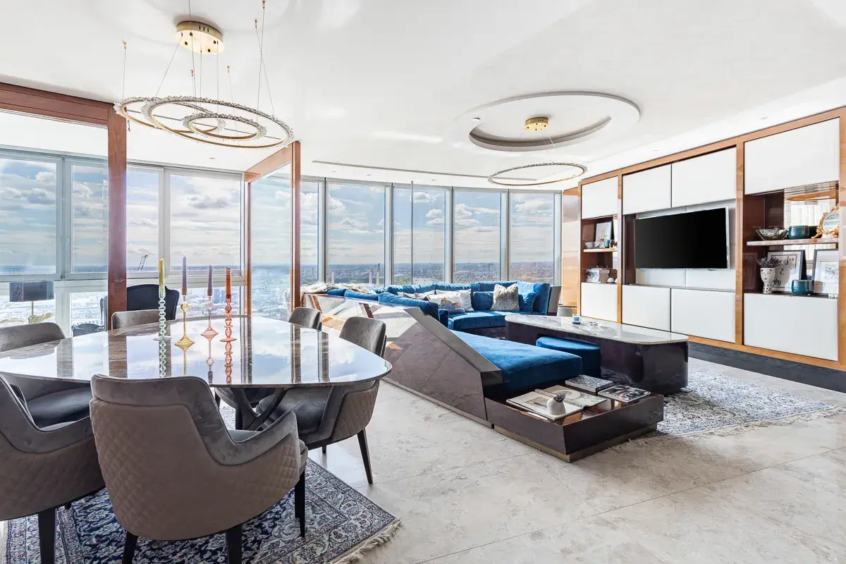 St George Wharf , holiday apartment in Area, London