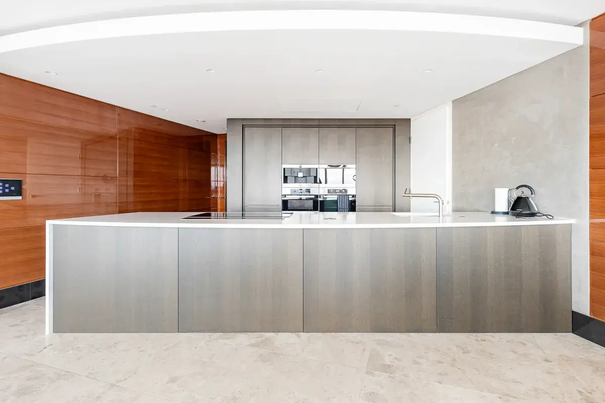St George Wharf , holiday apartment in Area, London