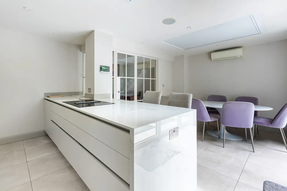 Campden Hill Gardens II, holiday home in Notting Hill, London