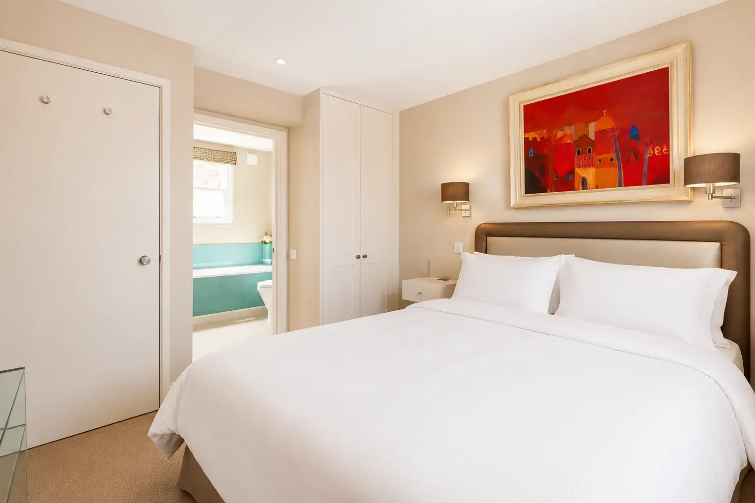 Campden Hill Gardens II, holiday home in Notting Hill, London