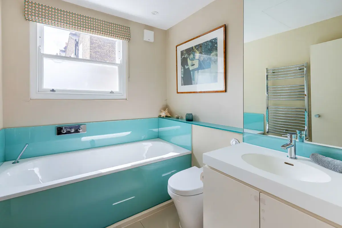 Campden Hill Gardens II, holiday home in Notting Hill, London