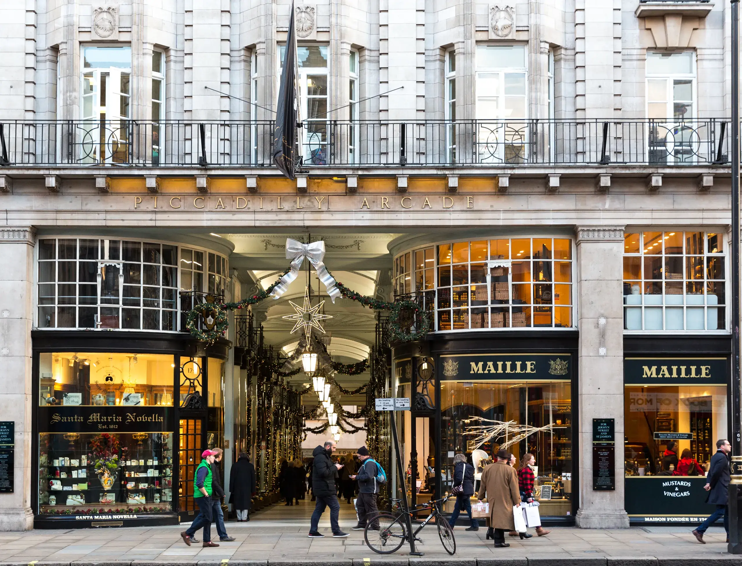 Mayfair, holiday apartment in Mayfair, London