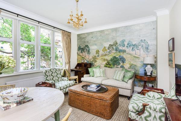 Kensington Gardens, holiday apartment in Kensington, London