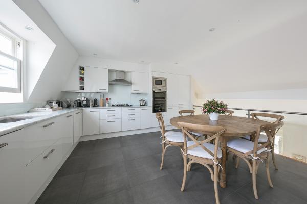 Wardo Avenue, holiday home in Fulham, London