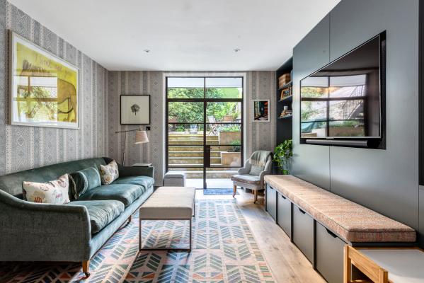 Argyll Road, holiday home in Kensington, London