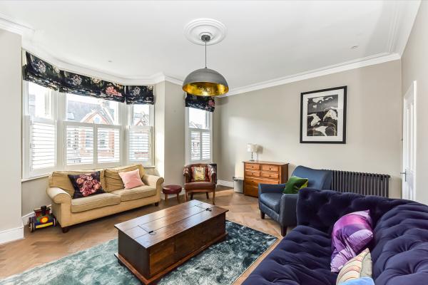 Killyon Road, holiday home in Clapham, London