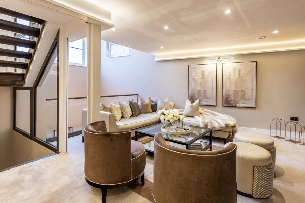 Hans Road, holiday home in Knightsbridge, London