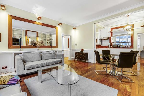 Queens Gate II, holiday apartment in South Kensington, London